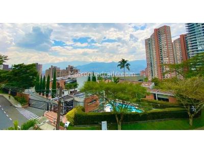 Casa de 4 alcobas en venta en El Poblado, Medellín, 276 m² · foto 7 de 13