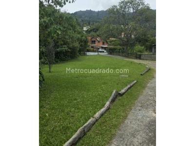 Casa de 5 alcobas en venta en El Escobero, Envigado, 400 m² · foto 2 de 20