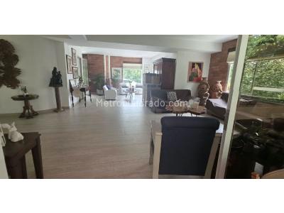 Casa de 5 alcobas en venta en El Escobero, Envigado, 400 m² · foto 8 de 20