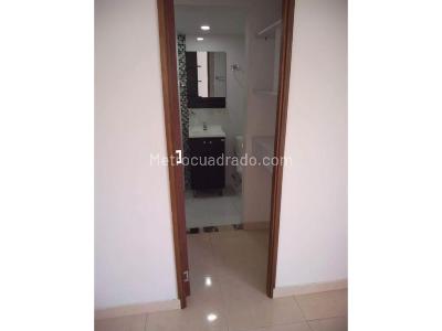 Apartamento de 3 alcobas en venta en El Trapiche, Bello, 60 m² · foto 4 de 9