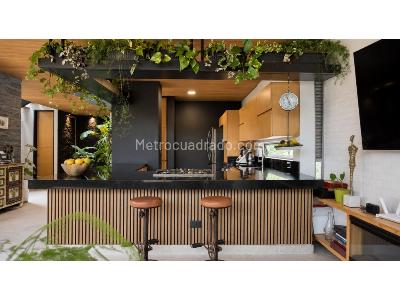 Casa de 3 alcobas en venta en Loma El Atravesado, Envigado, 310 m² · foto 10 de 20