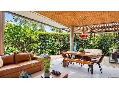 Casa de 3 alcobas en venta en Loma El Atravesado, Envigado, 310 m² · foto 14 de 20
