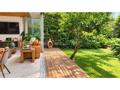 Casa de 3 alcobas en venta en Loma El Atravesado, Envigado, 310 m² · foto 17 de 20
