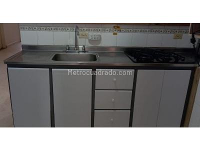 Apartamento de 3 alcobas en venta en Carlos E Restrepo, Medellín, 86 m² · foto 2 de 20