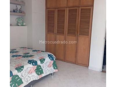 Apartamento de 3 alcobas en venta en Carlos E Restrepo, Medellín, 86 m² · foto 7 de 20
