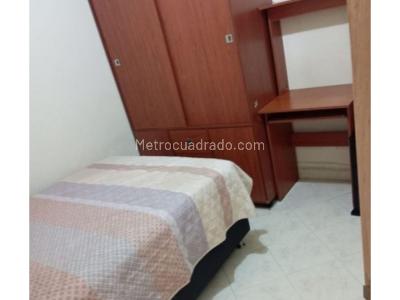Apartamento de 3 alcobas en venta en Carlos E Restrepo, Medellín, 86 m² · foto 12 de 20