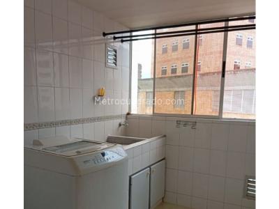 Apartamento de 3 alcobas en venta en Carlos E Restrepo, Medellín, 86 m² · foto 14 de 20