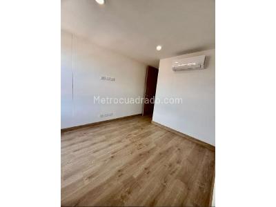 Apartamento de 3 alcobas en venta en Laureles, Medellín, 95 m² · foto 13 de 20