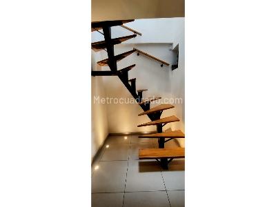 Casa de 4 alcobas en venta en La Milagrosa, Medellín, 120 m² · foto 7 de 20