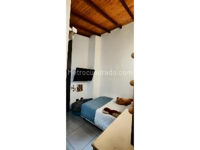 Casa de 4 alcobas en venta en La Milagrosa, Medellín, 120 m² · foto 10 de 20