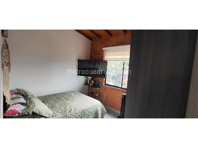 Casa de 4 alcobas en venta en La Milagrosa, Medellín, 120 m² · foto 11 de 20