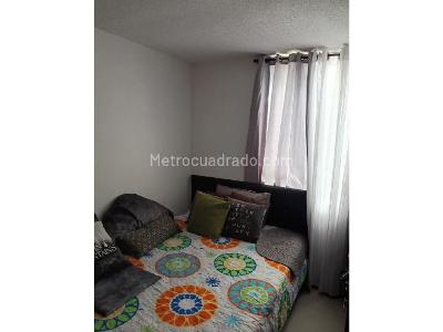 Apartamento de 3 alcobas en venta en Madera, Bello, 73 m² · foto 9 de 15