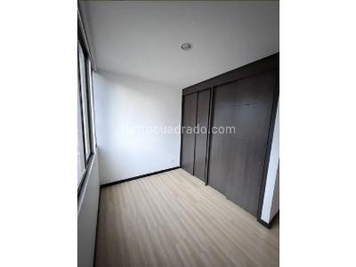 Apartamento de 3 alcobas en venta en El Poblado, Medellín, 67 m² · foto 5 de 10