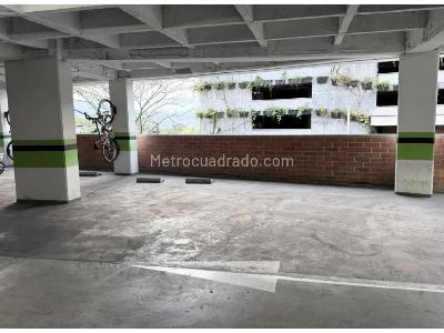 Apartamento de 3 alcobas en venta en El Poblado, Medellín, 67 m² · foto 10 de 10