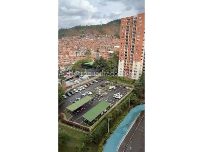 Apartamento de 2 alcobas en venta en Madera, Bello, 71 m² · foto 16 de 20