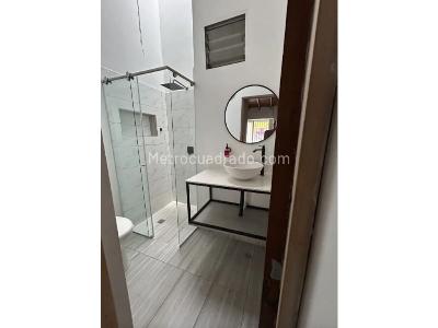 Casa de 5 alcobas en venta en Estadio, Medellín, 174 m² · foto 6 de 11