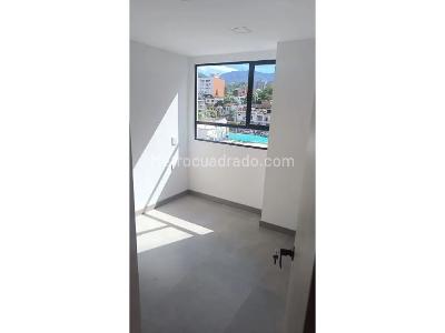 Apartamento de 2 alcobas en venta en Laureles, Medellín, 60 m² · foto 4 de 9
