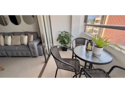 Apartamento de 4 alcobas en venta en La Castellana, Medellín, 135 m² · foto 13 de 20
