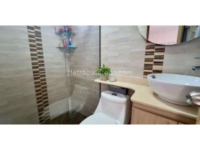 Apartamento de 4 alcobas en venta en La Castellana, Medellín, 135 m² · foto 17 de 20