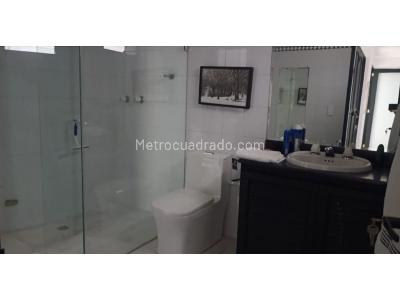 Apartamento de 5 alcobas en venta en Laureles, Medellín, 323 m² · foto 12 de 20