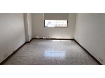 Apartamento en venta en La Floresta, Medellín · foto 5 de 20