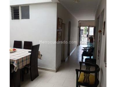 Casa de 5 alcobas en venta en Laureles, Medellín, 177 m² · foto 4 de 20