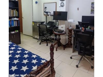 Casa de 5 alcobas en venta en Laureles, Medellín, 177 m² · foto 17 de 20