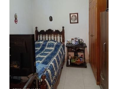 Casa de 5 alcobas en venta en Laureles, Medellín, 177 m² · foto 18 de 20