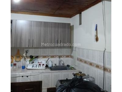 Casa de 3 alcobas en venta en Belen Los Alpes, Medellín, 128 m² · foto 3 de 8