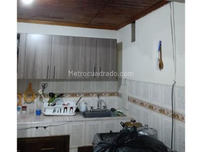 Casa de 3 alcobas en venta en Belen Los Alpes, Medellín, 128 m² · foto 7 de 8
