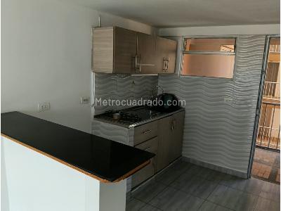 Apartamento en venta en Robledo, Medellín · foto 2 de 14