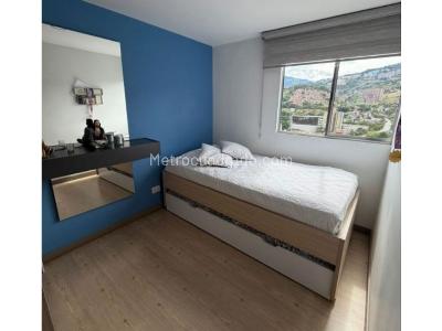 Apartamento de 3 alcobas en venta en San German, Medellín, 70 m² · foto 11 de 20