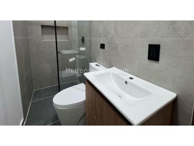 Apartaestudio en venta en La America, Medellín, 32 m² · foto 6 de 6
