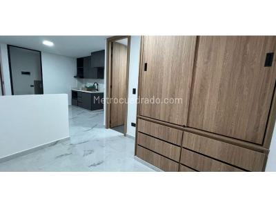 Apartaestudio en venta en La America, Medellín, 32 m² · foto 2 de 6
