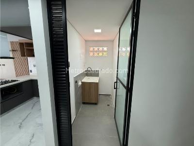 Apartamento de 3 alcobas en venta en Santa Monica, Medellín, 84 m² · foto 4 de 11