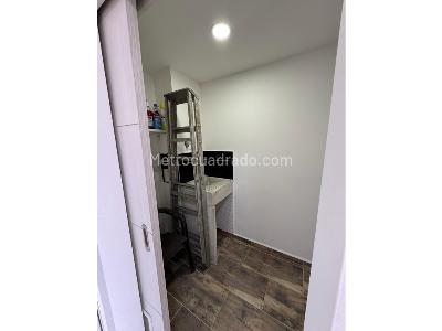 Apartamento de 3 alcobas en venta en Los Bernal, Medellín, 68 m² · foto 10 de 20
