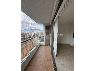 Apartamento de 3 alcobas en venta en Los Bernal, Medellín, 68 m² · foto 14 de 20