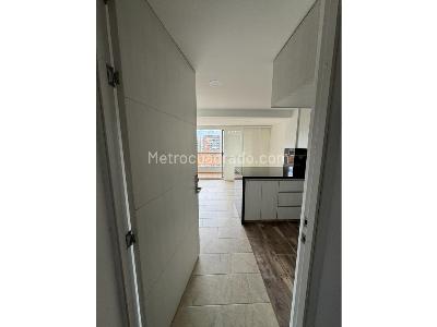 Apartamento de 3 alcobas en venta en Los Bernal, Medellín, 68 m² · foto 16 de 20