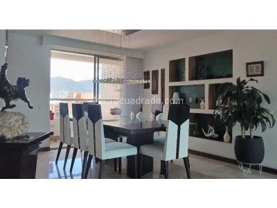 Apartamento de 3 alcobas en venta en Laureles, Medellín, 180 m² · foto 4 de 20