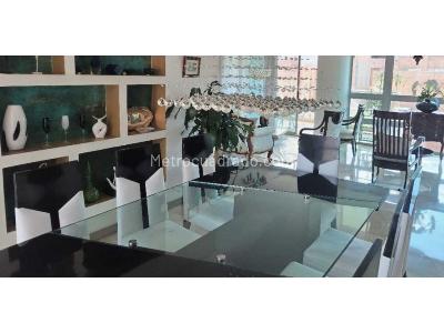 Apartamento de 3 alcobas en venta en Laureles, Medellín, 180 m² · foto 6 de 20