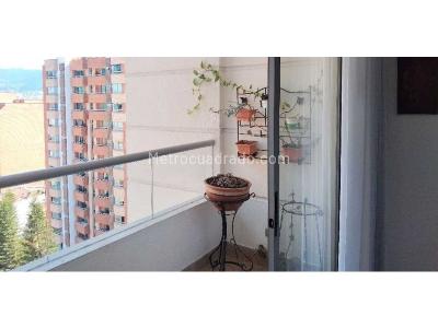 Apartamento de 3 alcobas en venta en Laureles, Medellín, 180 m² · foto 7 de 20