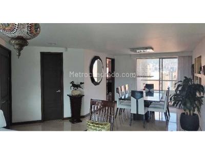 Apartamento de 3 alcobas en venta en Laureles, Medellín, 180 m² · foto 15 de 20