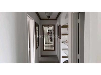 Apartamento de 3 alcobas en venta en El Poblado, Medellín, 206 m² · foto 9 de 20