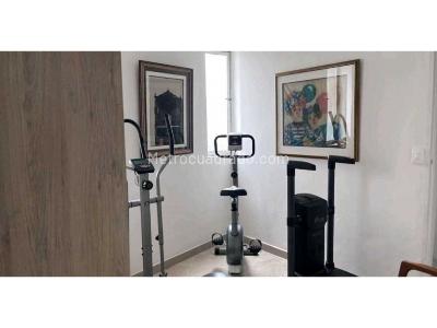 Apartamento de 3 alcobas en venta en El Poblado, Medellín, 206 m² · foto 17 de 20