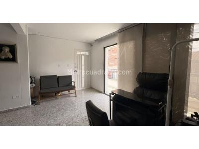 Casa de 4 alcobas en venta en La Paz, Envigado, 122 m² · foto 7 de 12
