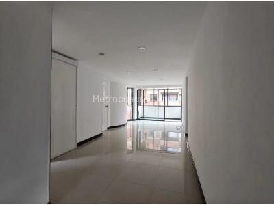 Apartamento de 3 alcobas en venta en La Mota, Medellín, 83 m² · foto 1 de 20