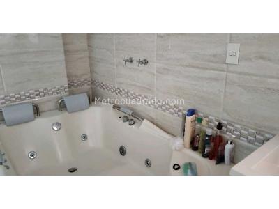 Apartamento de 3 alcobas en venta en Calasanz, Medellín, 76 m² · foto 10 de 10