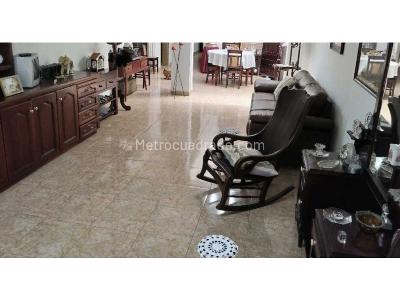 Casa de 4 alcobas en venta en Belen Rosales, Medellín, 90 m² · foto 6 de 14