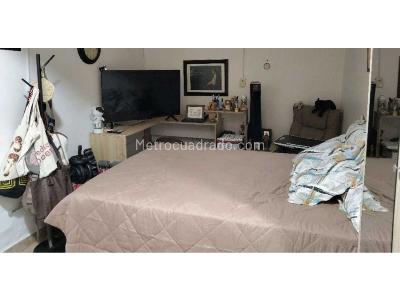 Casa de 4 alcobas en venta en Belen Rosales, Medellín, 90 m² · foto 7 de 14