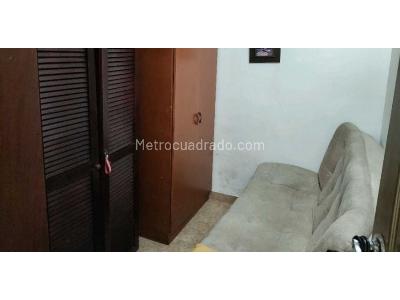 Casa de 4 alcobas en venta en Belen Rosales, Medellín, 90 m² · foto 12 de 14